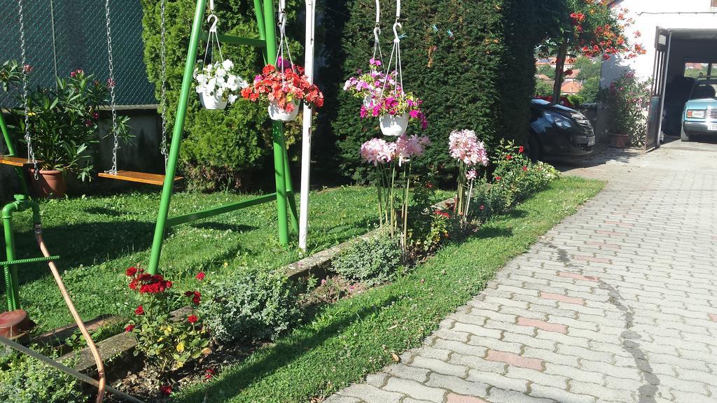 Апартаменты Domboldal Vendeghaz Носвай Экстерьер фото